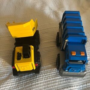 2 tonka trucks in great condition